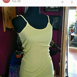 Set of 19 varied color camis